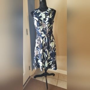 Sleeveless Ann Taylor Factory dess with front pleat and ruffle design size 4